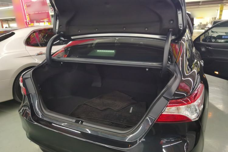 Used Toyota Camry 2021 Dual-Motor 2.5 HGVP Leading Edition
