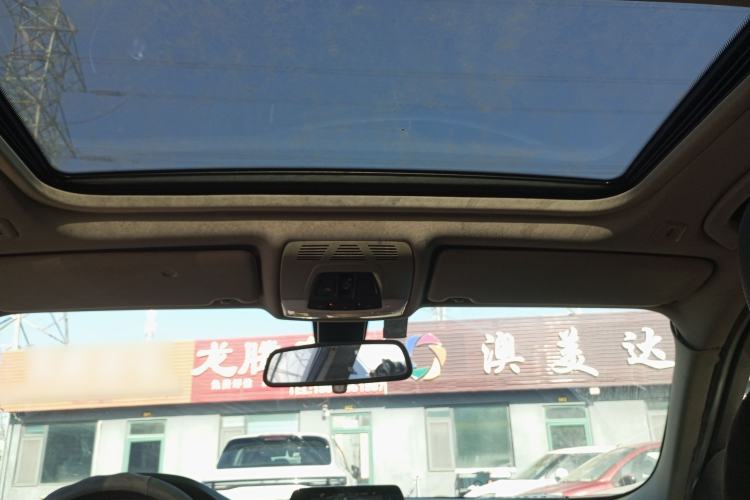 TDK.VehicleDetails.img