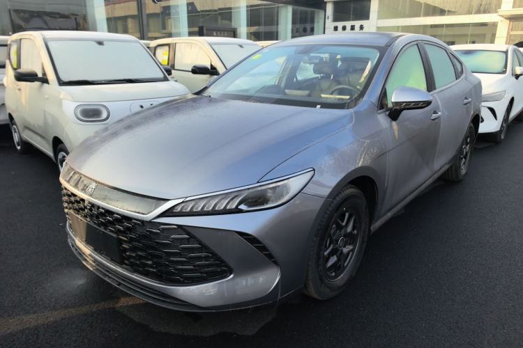 Used BYD Qin PLUS 2025 DM-i Smart Drive 55KM Leading Model