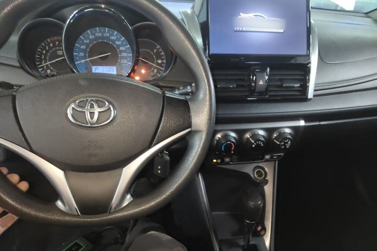 Used Toyota YARiS L 2015 1.5E Automatic Charm Edition