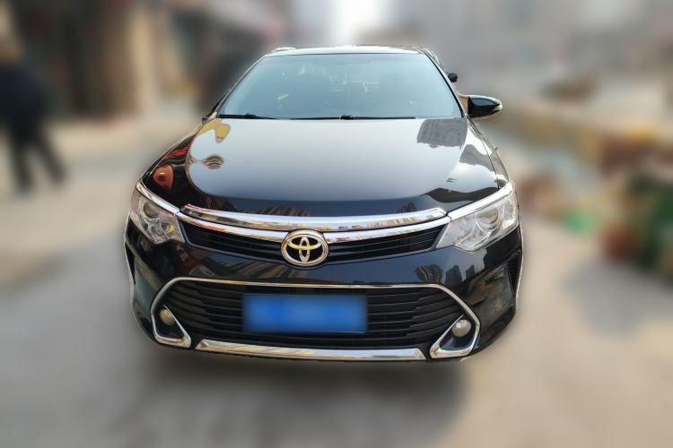 Used Toyota Camry 2016 2.0G 10th Anniversary Leading Edition
