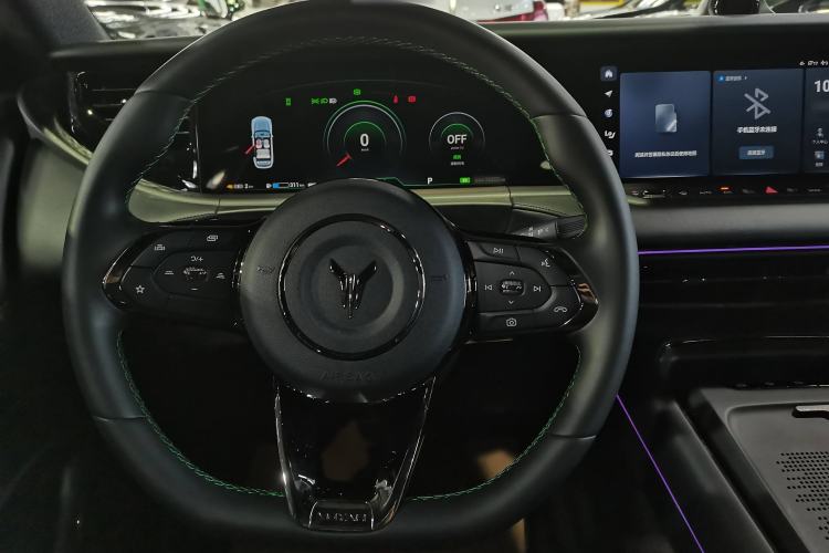 Used VOYAH FREE 2025 318 318 km Rear-Drive Touring Edition
