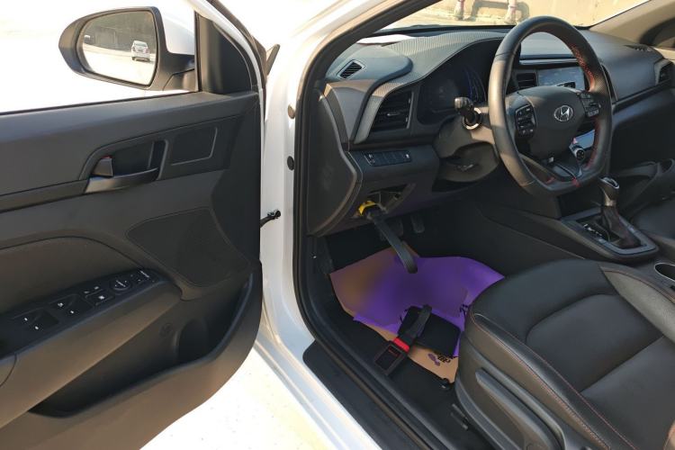 Used Hyundai Elantra 2019 1.4T Dual-Clutch Xuan Dong · Dynamic Model
