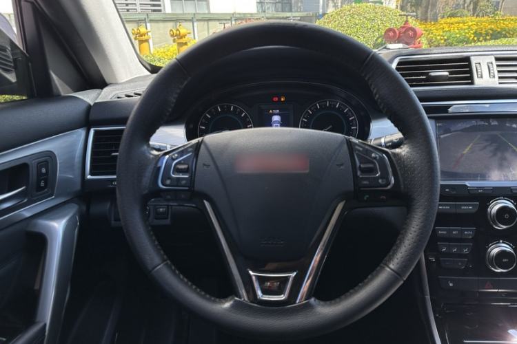 Used Haval H2 2014 1.5T Manual 4x4 Elite Edition
