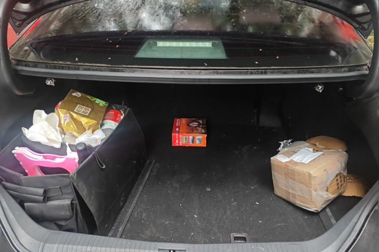 Used Toyota Avalon 2019 Dual-Engine 2.5L XLE Prestige Version China VI Standard
