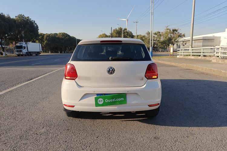 Used Volkswagen Polo 2014 1.6L Automatic Comfort Edition
