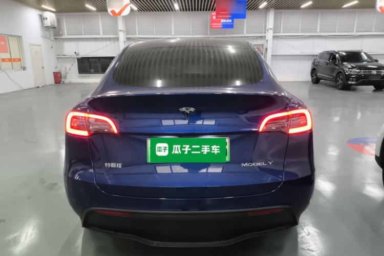 Used Tesla Model Y 2022 Rear-Wheel-Drive Version
