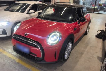 Used MINI MINI 2022 1.5T COOPER Classic Edition