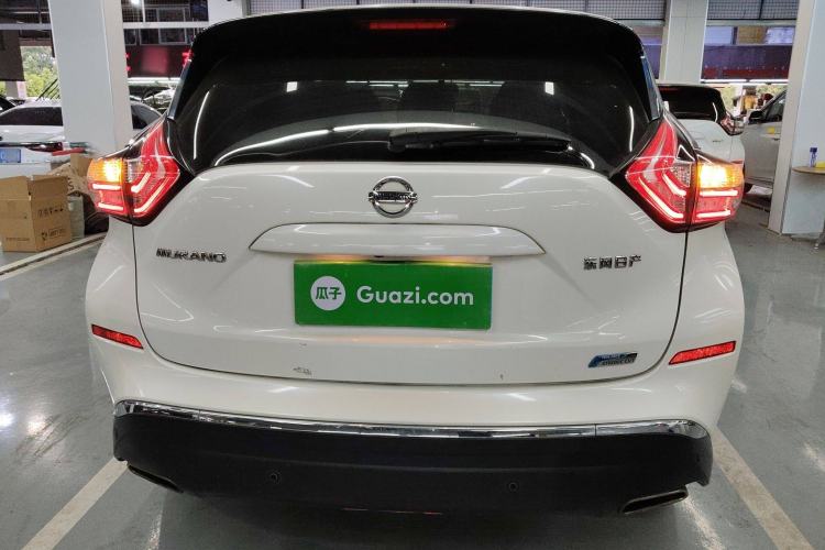 Used Nissan Murano 2021 2.5L XE Two-Wheel Drive Elite Edition
