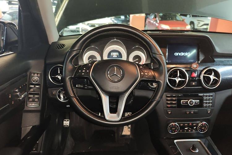 Used Mercedes-Benz GLK-Class 2013 Facelift GLK 300 4MATIC Fashion Edition
