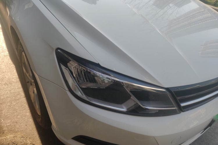 Used Volkswagen Lamando 2015 230TSI DSG Fashion Edition
