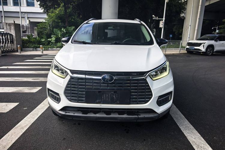 Used BYD Yuan New Energy 2019 EV360 Smart Connect Enjoyment Model
