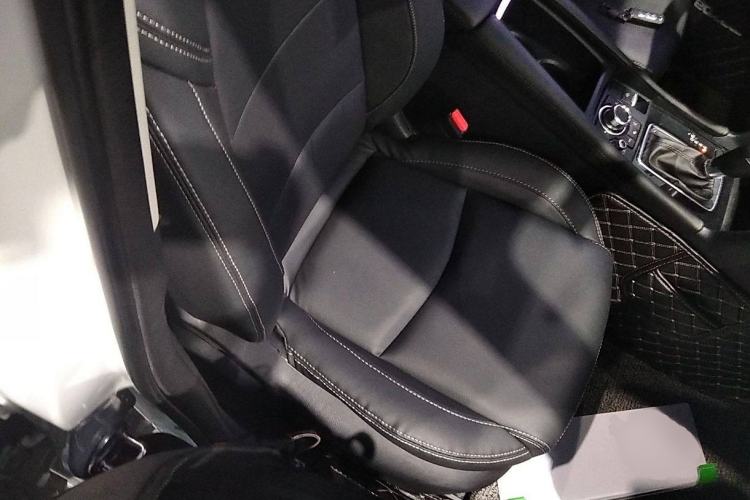 Used Mazda Mazda 3 Axela 2017 Sedan 1.5L Automatic Luxury Model Emission Standard China V
