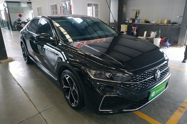 Used Volkswagen Passat 2025 Outstanding Model 380TSI Starry Dragon Edition