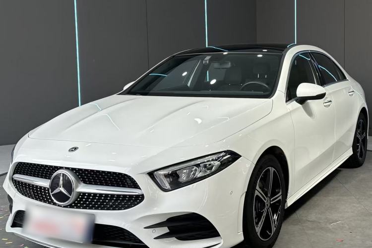 Used Mercedes-Benz A-Class 2022 Second Facelift A 200 L Sport Sedan Fashion Version