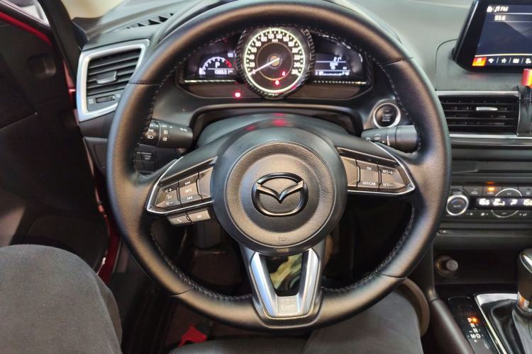 Used Mazda Mazda 3 Axela 2017 Sedan 2.0L Automatic Prestige Model China V Standard