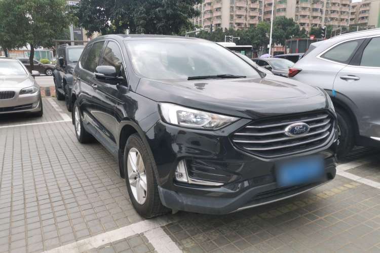 Used Ford Edge 2020 EcoBoost 245 Two-Wheel-Drive Titanium 5-Seater
