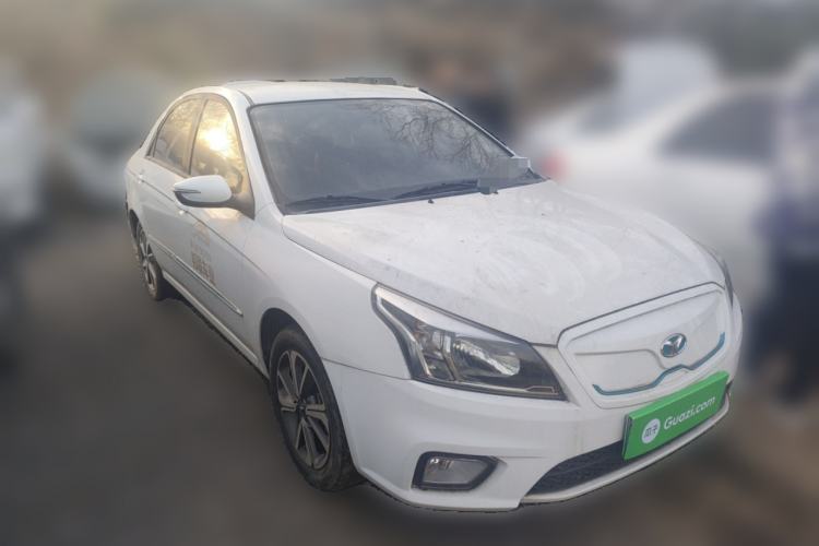 Used  300E 2017 Standard Model