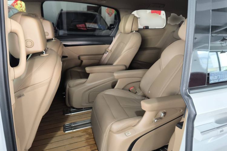 Used Buick GL8 2020 ES Land Cruiser 653T Luxury Model
