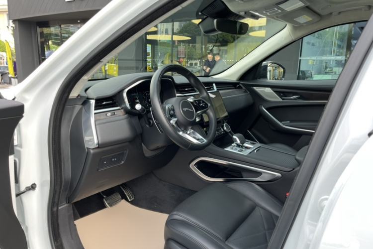 Used Jaguar F-PACE 2022 P250 HSE
