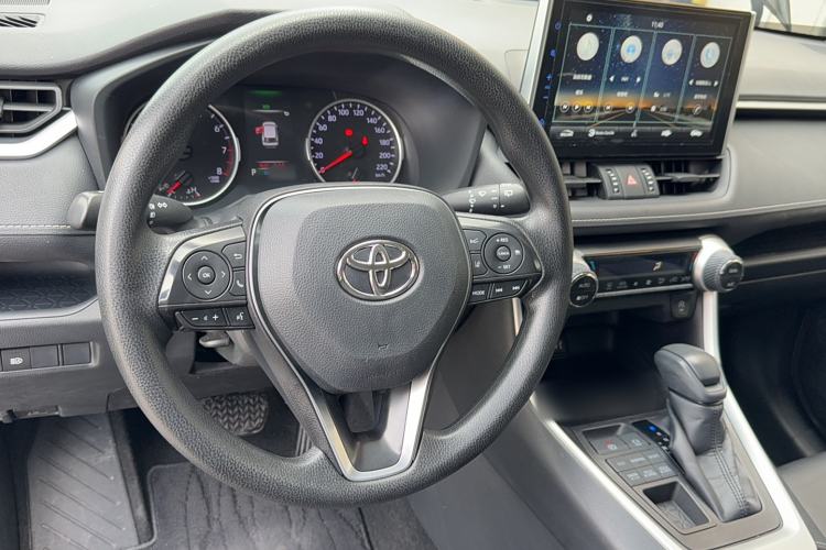 Used Toyota Wildlander 2020 2.0L CVT 4x4 Luxury Edition
