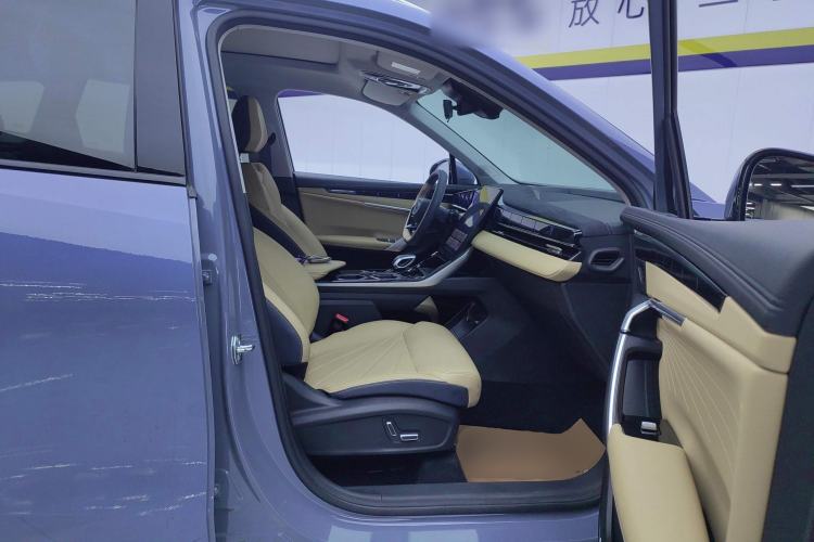 Used Geely Auto FX11 2023 1.5TD DCT Prestige Edition
