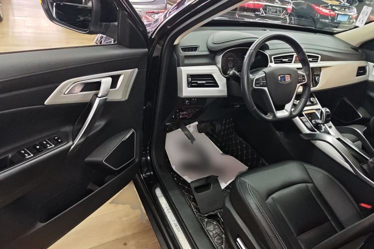 Used Geely Auto Emgrand X7 Sport 2020 1.8TD DCT Two-Wheel Drive Smart Connect 4G-Enabled Version
