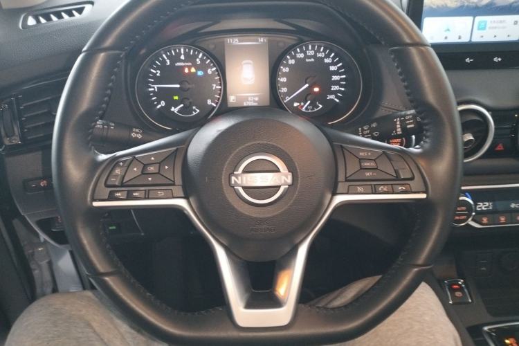 Used Nissan Qashqai 2025 Honor 2.0L CVT XV+ Leading Edition
