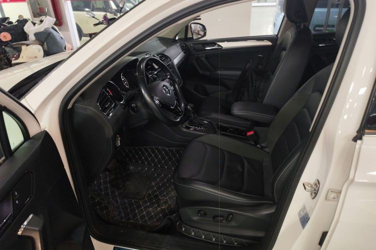 Used Volkswagen Tiguan L 2018 Facelift 330TSI Automatic Two-Wheel Drive Luxury Edition