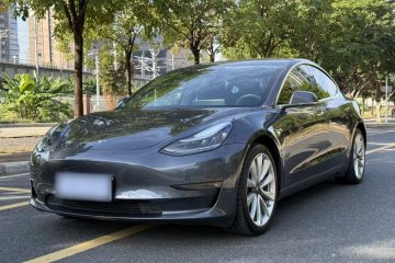 Used Tesla Model 3 2019 Long-Range All-Wheel-Drive Version