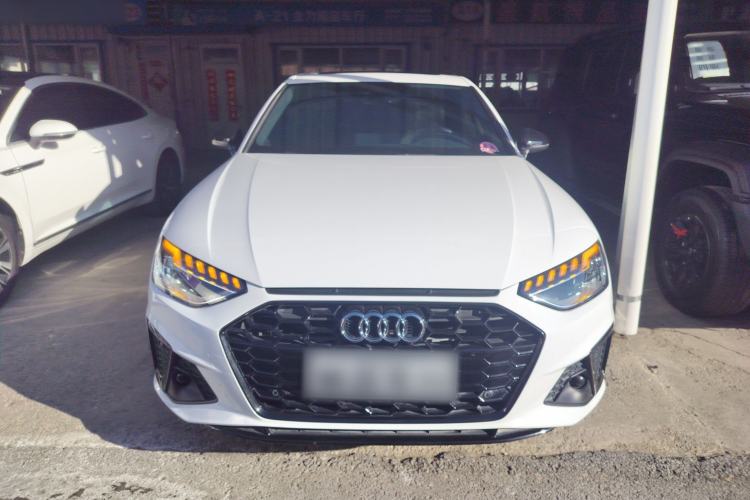 Used Audi A4L 2023 40 TFSI Luxury Dynamic Model
