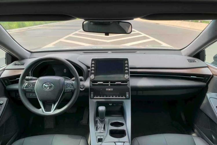 Used Toyota Avalon 2022 2.0L Ambition Edition
