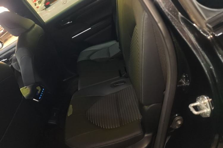 Used Toyota Crown Kluger 2021 2.5L HEV Four-Wheel Drive Premium Edition
