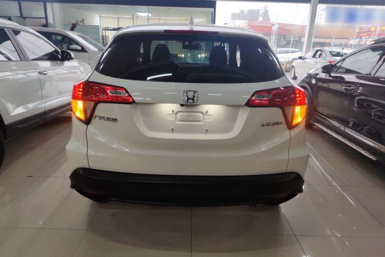 Used Honda Vezel 2020 1.5L CVT Pioneer Edition
