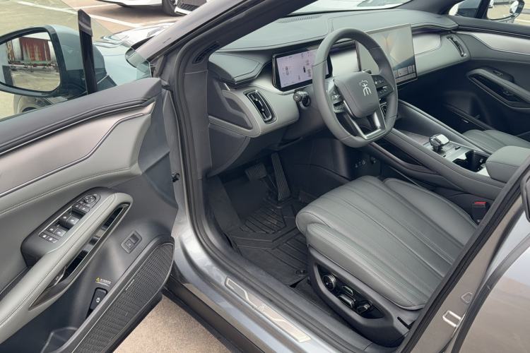 Used BYD Song L EV 2025 662 km Ultra-Range Version
