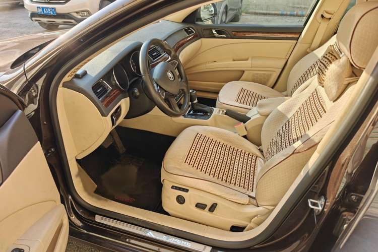 Used Skoda Superb 2013 1.8TSI Automatic Yashi Edition