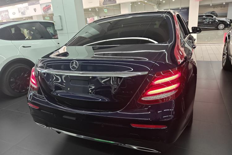 Used Mercedes-Benz E-Class 2016 E 200 L Sport Edition
