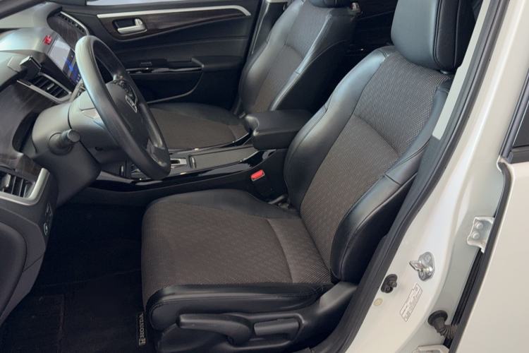 Used Honda Jade 2017 210TURBO CVT Fashion Edition 5-seater
