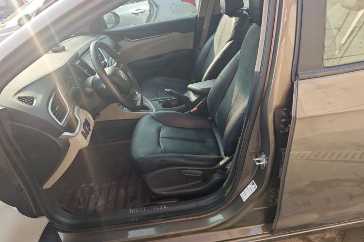 Used Buick GT 2015 15N Automatic Elite Version
