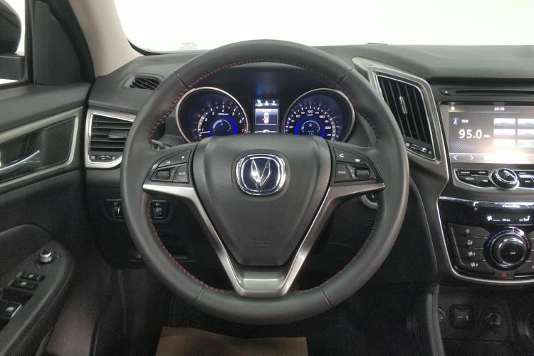 Used Changan CS75 2014 2.0L Manual Leading Version China IV Standard
