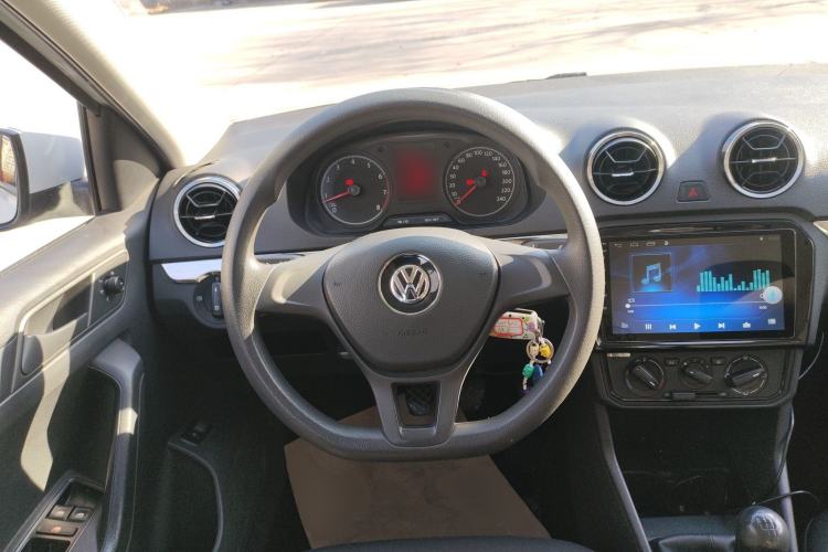 Used Volkswagen Jetta 2019 Dream Edition 1.4L Manual Fashion Version
