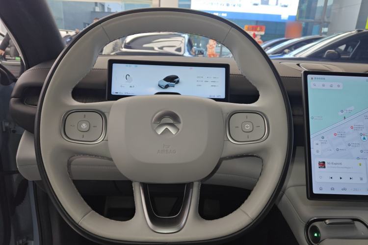 Used Nio ES6 2023 75 kWh
