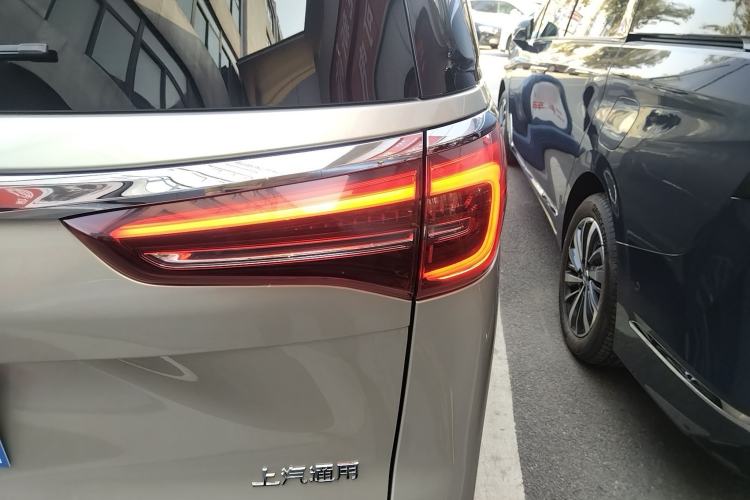 Used Buick GL8 2023 ES Lu Zun Deluxe Model
