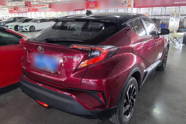 Used Toyota IZOA 2020 2.0L Yichi Version