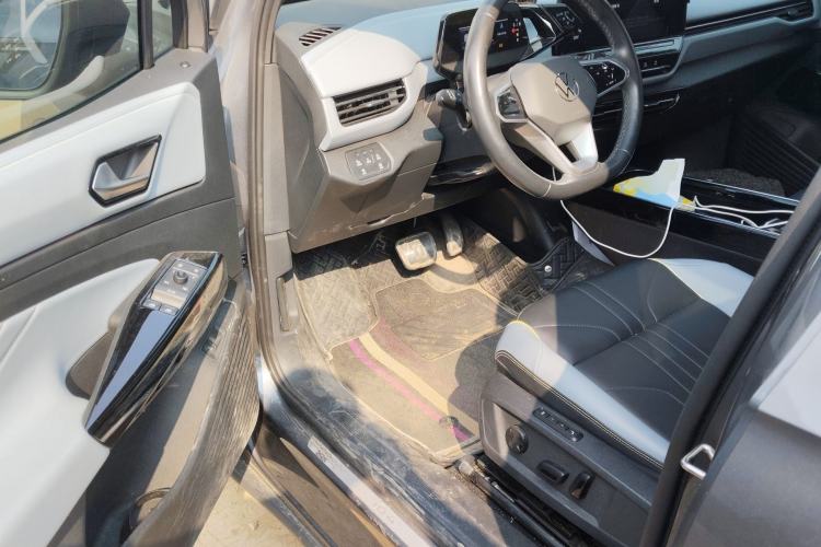 Used Volkswagen ID.4 X 2023 Ultra-Intelligent Long-Range Version