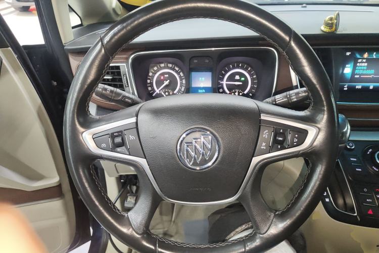 Used Buick GL8 2017 25S Comfort Version China V Standard
