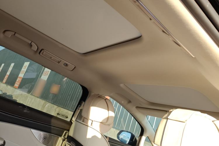 Used Denza D9 2024 DM-i 980 Four-Wheel Drive Prestige Model
