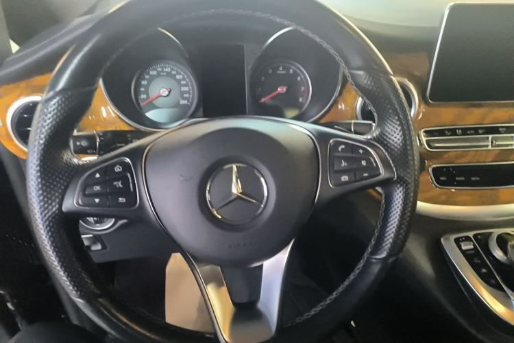 Used Mercedes-Benz V-Class 2017 V 260 L Prestige Extended Edition