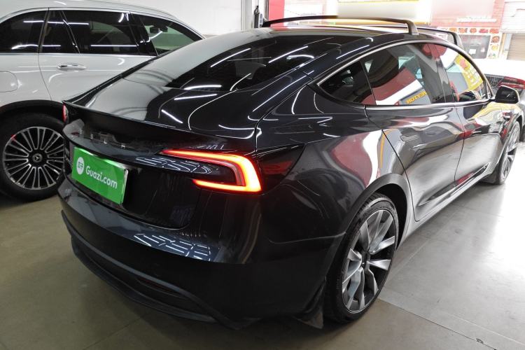 Used Tesla Model 3 2023 Long-Range All-Wheel-Drive Version