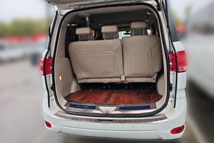 Used SAIC MAXUS G10 2018 PLUS 1.9T Manual Elite Edition Diesel
